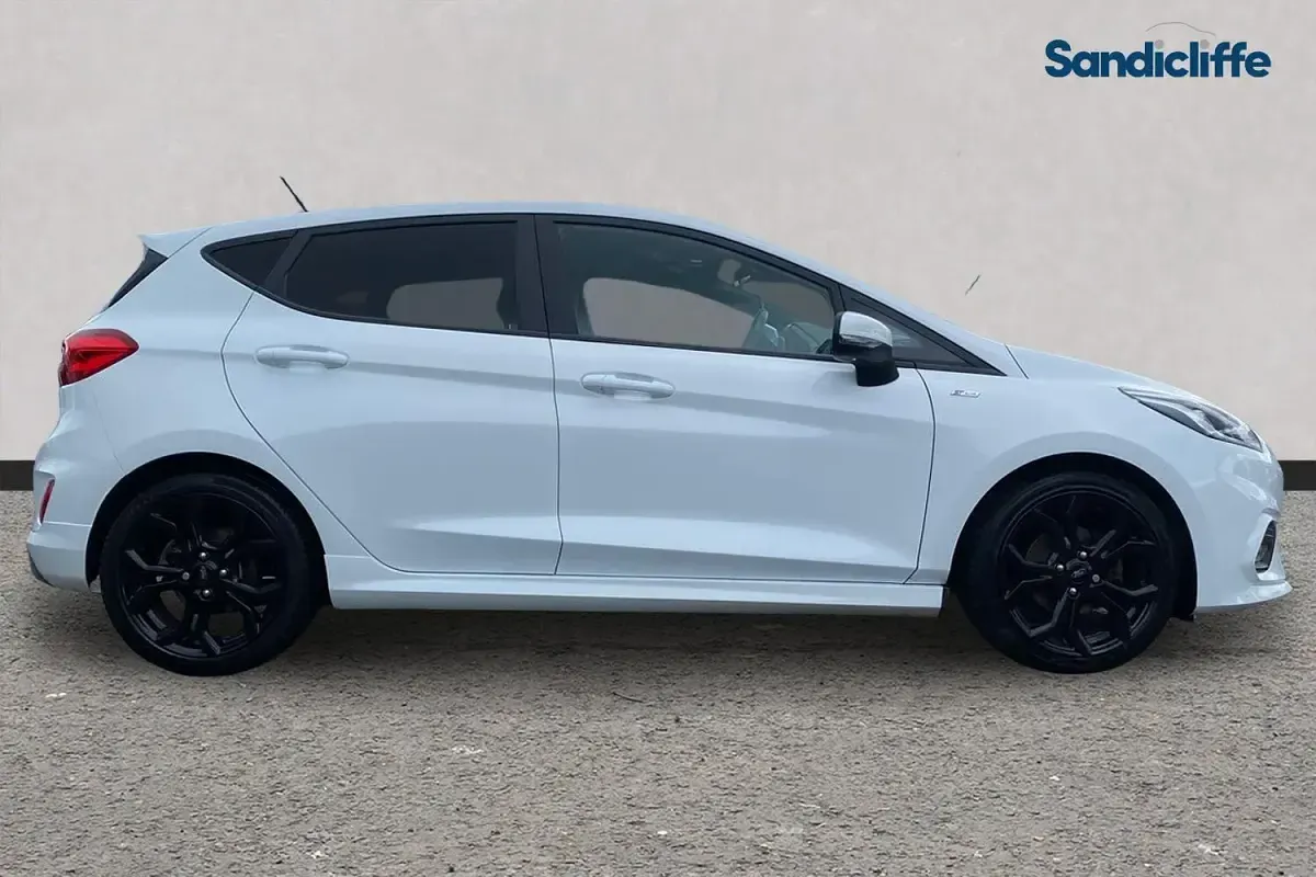 Used Ford Fiesta ST-Line 125 HP (91 kW) 2020 White Hatchback
