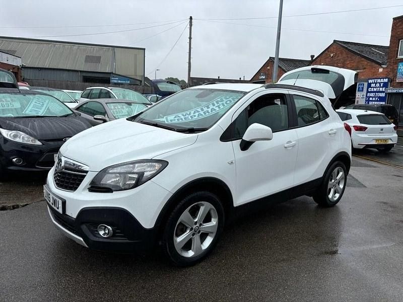 Used Vauxhall Mokka S 130 HP (95 kW) 2015 White SUV
