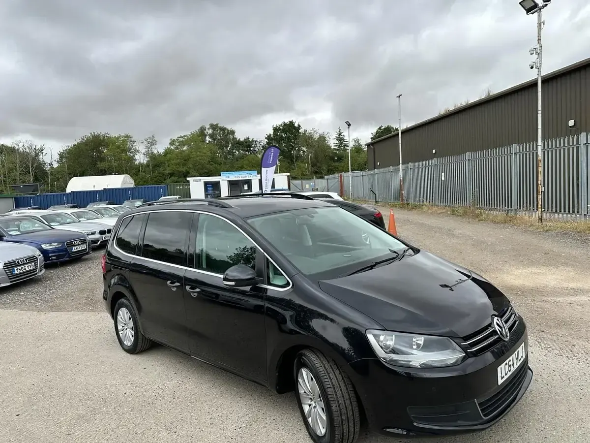 Used VW Sharan SE 140 HP (102 kW) 2014 Black MPV