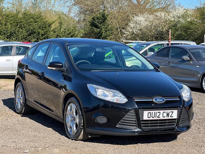 Used Ford Focus S 115 HP (84 kW) 2012 Black Hatchback