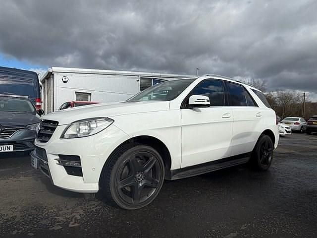 Used Mercedes ML250 AMG 204 HP (150 kW) 2013 White SUV