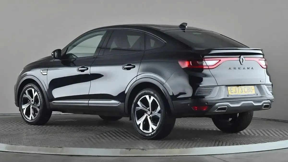 Used Renault Arkana Engineered 142 HP (104 kW) 2023 Black SUV