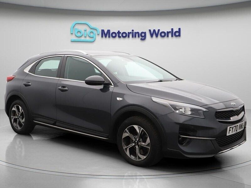 Grey Used 2021 Kia XCeed 2 SUV | £11,200 (Fair price) - Image 1/4