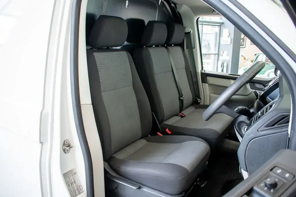 Used VW T6.1 Startline 150 HP (110 kW) 2019 White Van