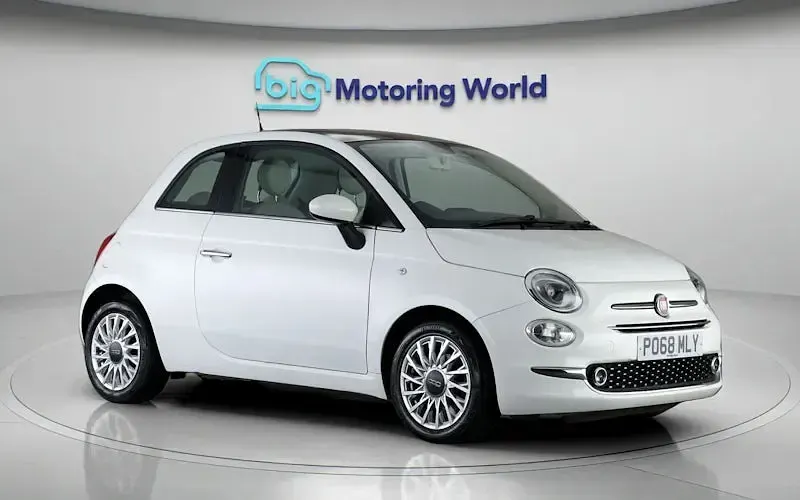 Usado Fiat 500 Lounge 69 HP (50 kW) 2018 Branco Citadino