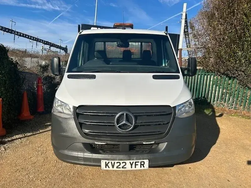 Begagnad Mercedes Sprinter Progressive 150 HK (110 kW) 2022 Vit Van