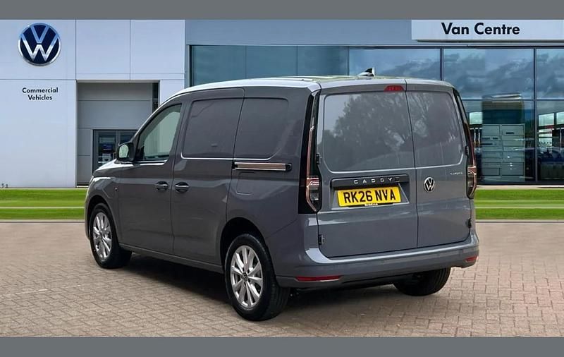 Nuevo VW Caddy Pro 113 CV (83 kW) 2026 Gris Monovolumen