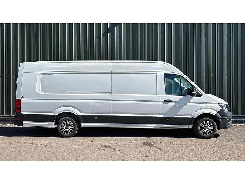 Used VW Crafter Trendline 140 HP (102 kW) 2022 White Van