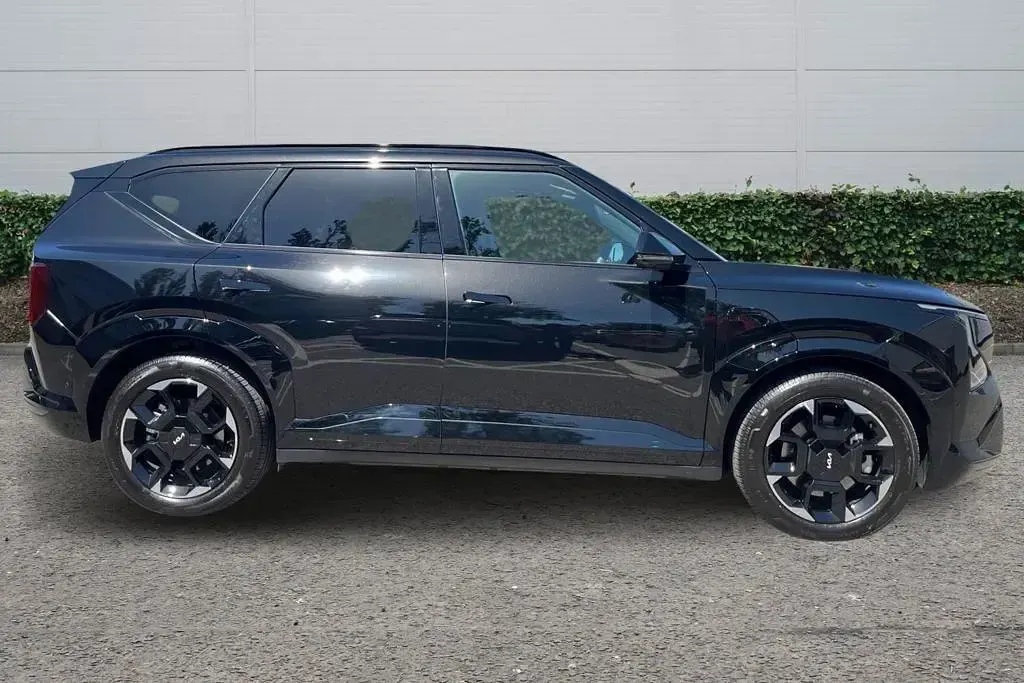 Used Kia EV5 GT-Line S 160 kW (218 HP) 2025 Black SUV