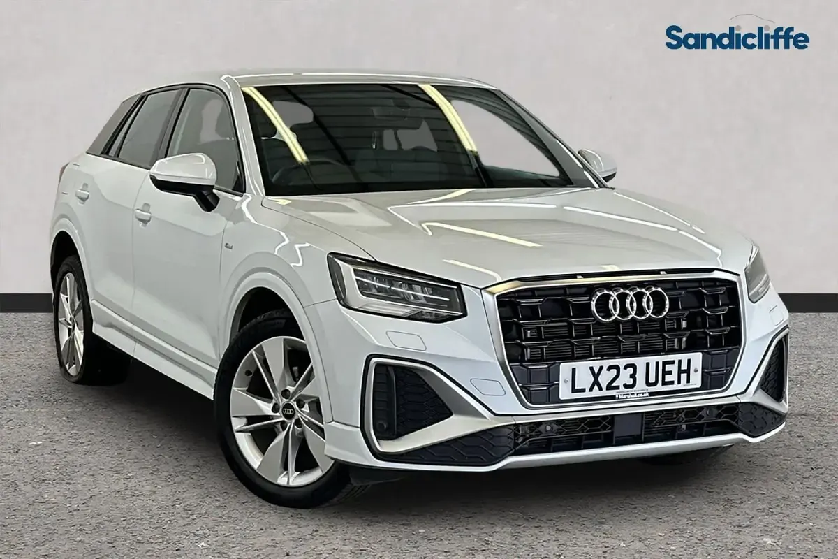 Gebraucht Audi Q2 S-Line 150 PS (110 kW) 2026 SUV