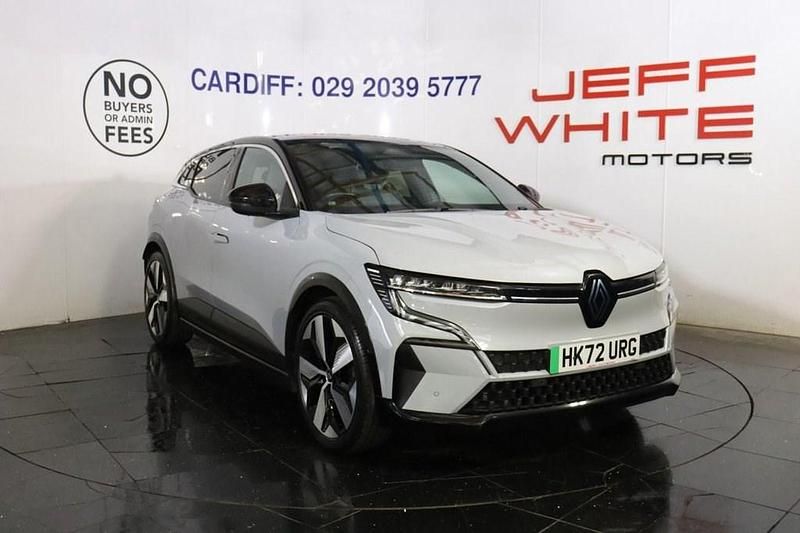 Used Renault Megane E-Tech Techno 160 kW (218 HP) 2022 Grey/black Hatchback