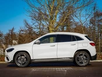 New Mercedes GLA220 Executive 190 HP (139 kW) 2025 White SUV