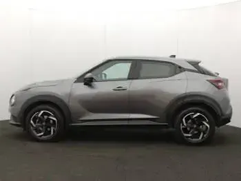 Used Nissan Juke N-Connecta 114 HP (83 kW) 2023 Grey SUV