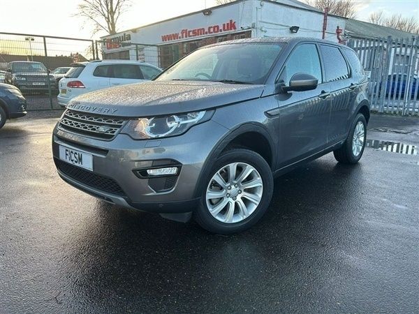 Grey Used 2016 Land Rover Discovery 4 SUV | £13,995 - Image 1/4
