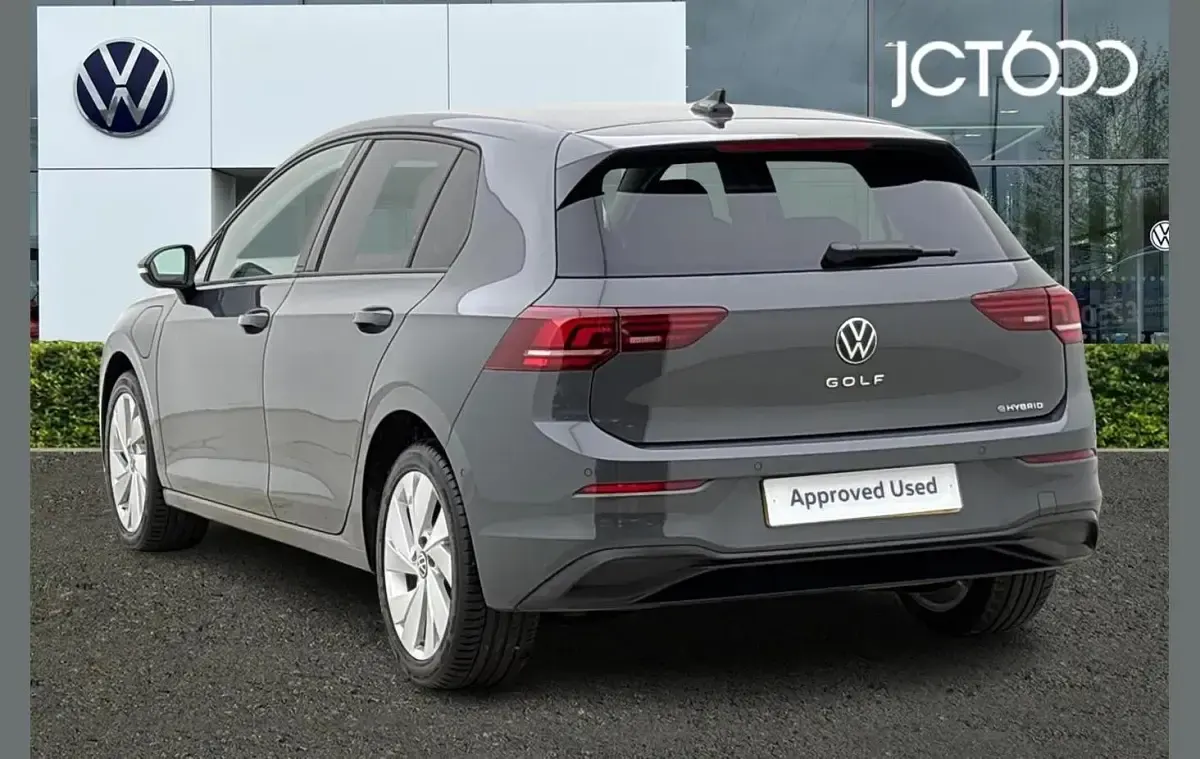 Used VW Golf VIII Match 204 HP (150 kW) 2025 Grey Hatchback