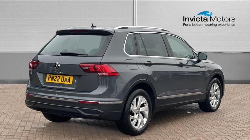 Used VW Tiguan Life 150 HP (110 kW) 2022 Grey SUV