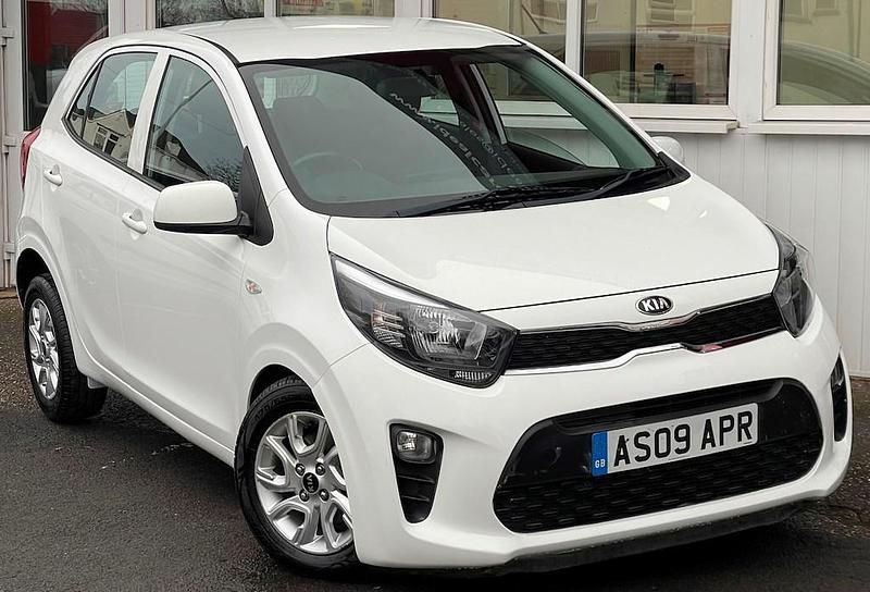 Used Kia Picanto 83 HP (61 kW) 2019 White Hatchback