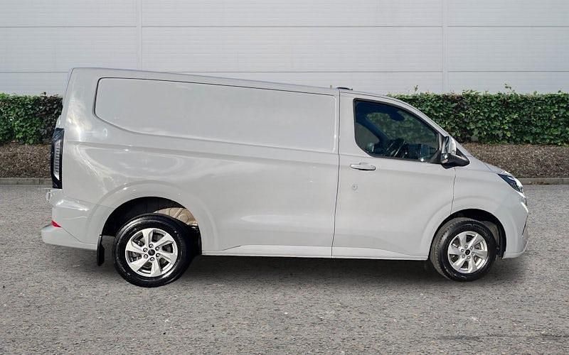 Used Ford Transit Custom Limited 136 HP (100 kW) 2025 Van