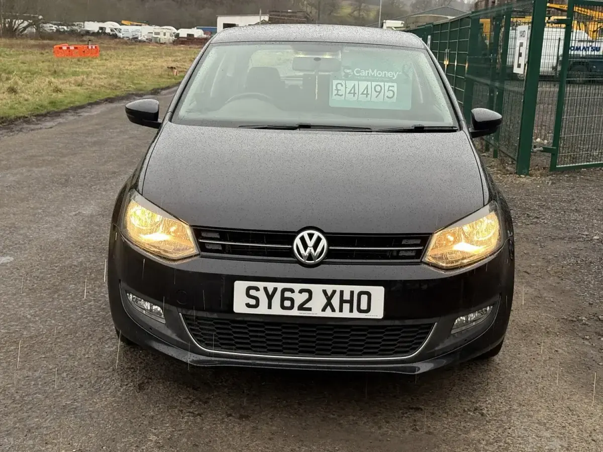 Used VW Polo SEL 90 HP (66 kW) 2012 Black Hatchback