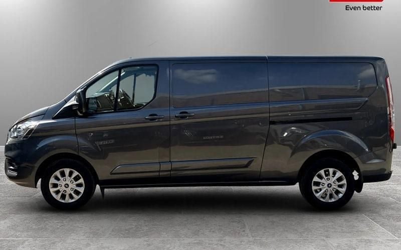 Usado Ford Transit Custom Limited 170 HP (125 kW) 2023 Van