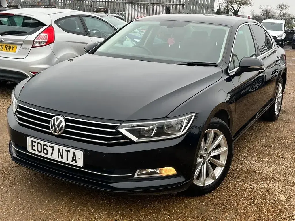 Used VW Passat Business 150 HP (110 kW) 2017 Black Sedan