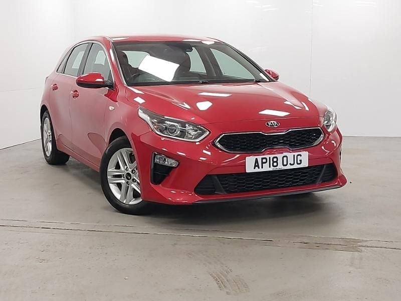 Red Used 2018 Kia Ceed 2 Hatchback | £8,998 (Fair price) - Image 1/4