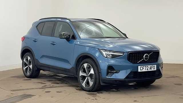 Used Volvo XC40 Ultimate 194 HP (142 kW) 2022 Blue SUV