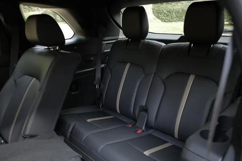 Used Mazda CX-80 Exclusive-Line 327 HP (240 kW) 2024 Red SUV