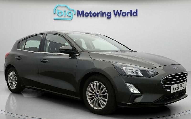 Used 2020 Ford Focus Titanium Hatchback | £12,900 (Fair price) - Image 1/4