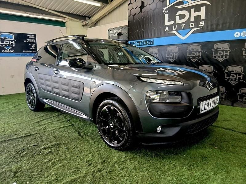 Used Citroën C4 Cactus Flair 110 HP (80 kW) 2016 Grey Hatchback