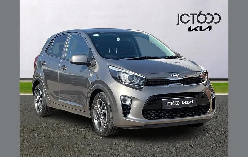 Used Kia Picanto 65 HP (47 kW) 2019 Silver Hatchback