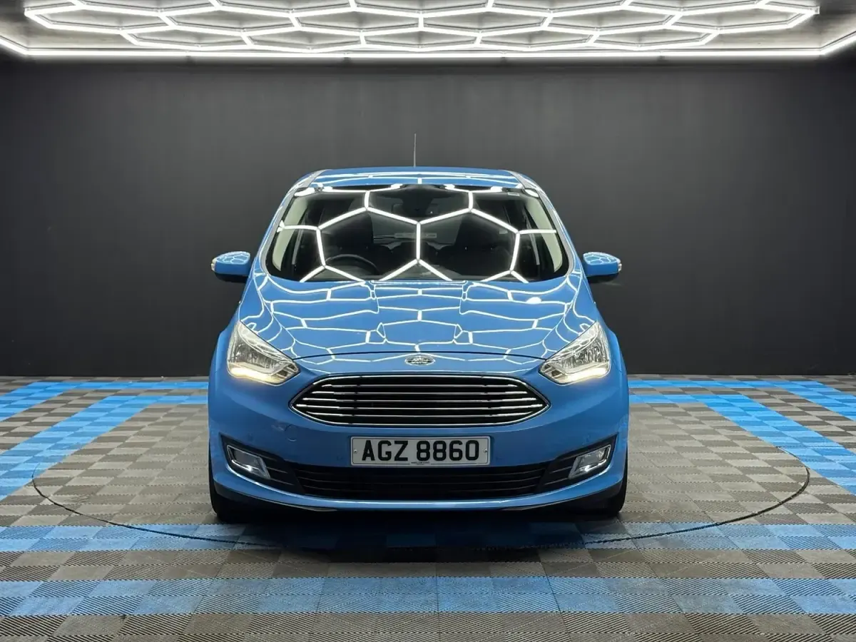 Used Ford Grand C-Max Titanium 2016 Blue MPV