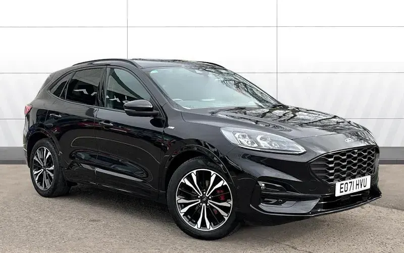 Usado Ford Kuga ST-Line 150 HP (110 kW) 2021 SUV