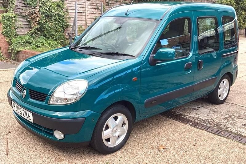 Green Used 2005 Renault Kangoo Expression MPV | £4,995 - Image 1/1