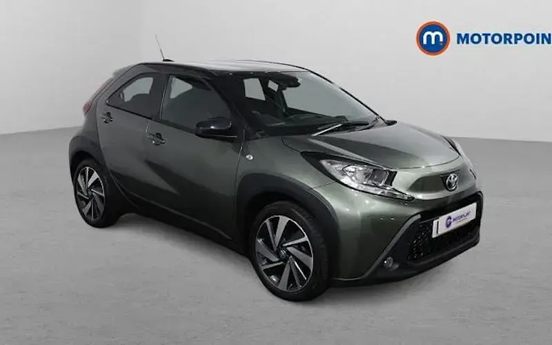 Usado Toyota Aygo X 72 HP (52 kW) 2025 SUV