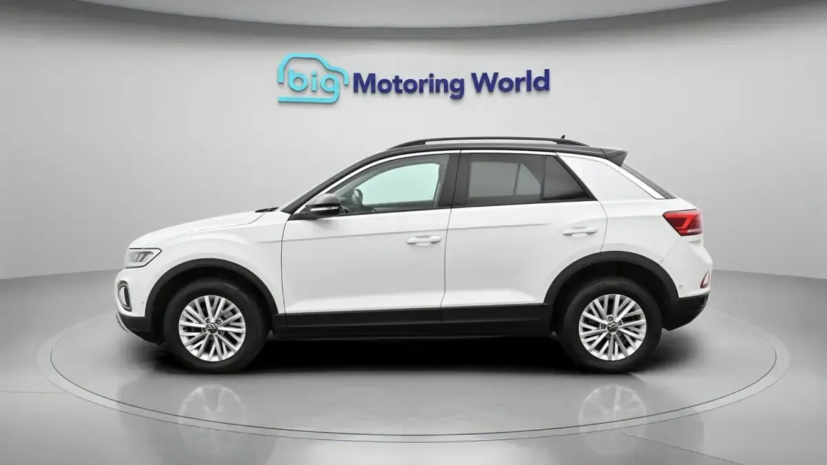 Used VW T-Roc S 110 HP (80 kW) 2023 White SUV