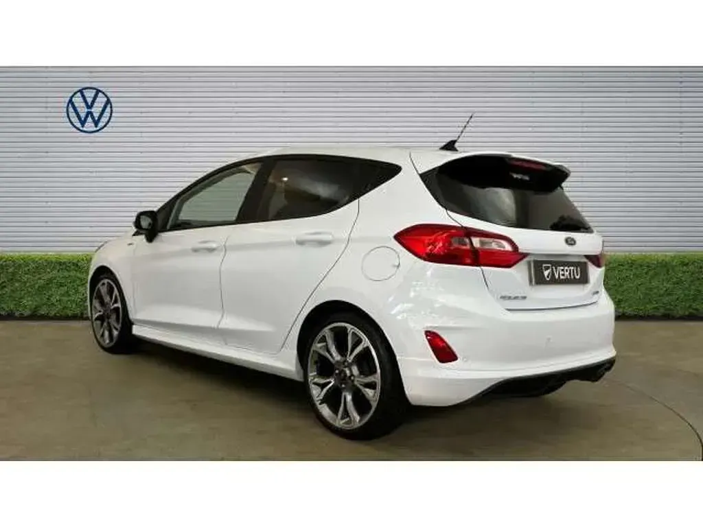 Used Ford Fiesta ST-Line X 125 HP (91 kW) 2021 White Hatchback