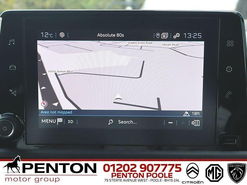 Used Peugeot Partner Premium 100 HP (73 kW) 2022 White MPV