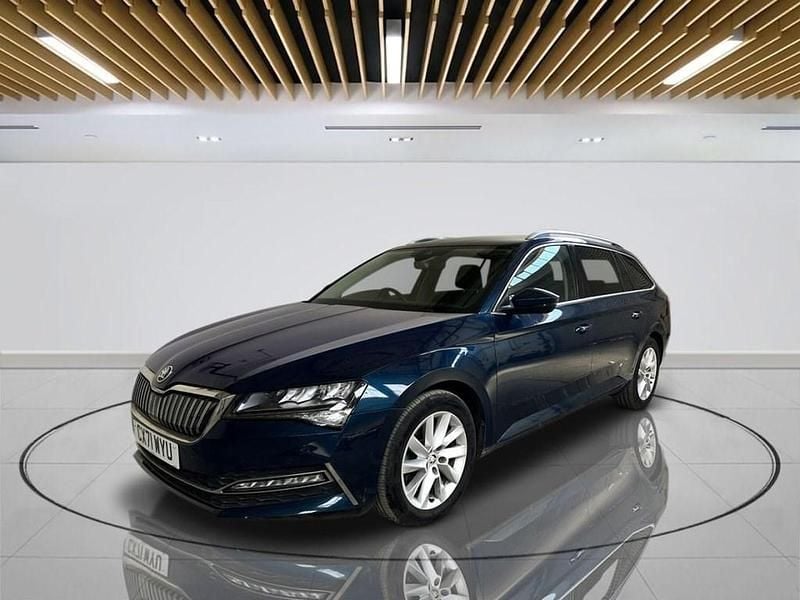 Used Skoda Superb SE Technology 218 HP (160 kW) 2021 Blue Estate