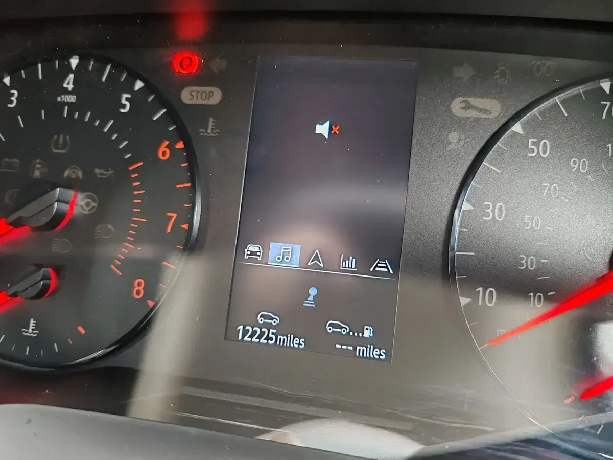 Used Renault Captur Evolution 91 HP (66 kW) 2023 Grey SUV