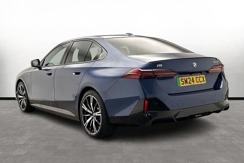 Used BMW i5 M Sport 250 kW (340 HP) 2024 Blue Sedan