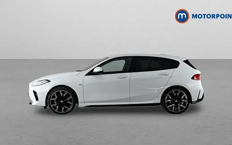 Used BMW 120 M Sport 156 HP (114 kW) 2025 White Hatchback