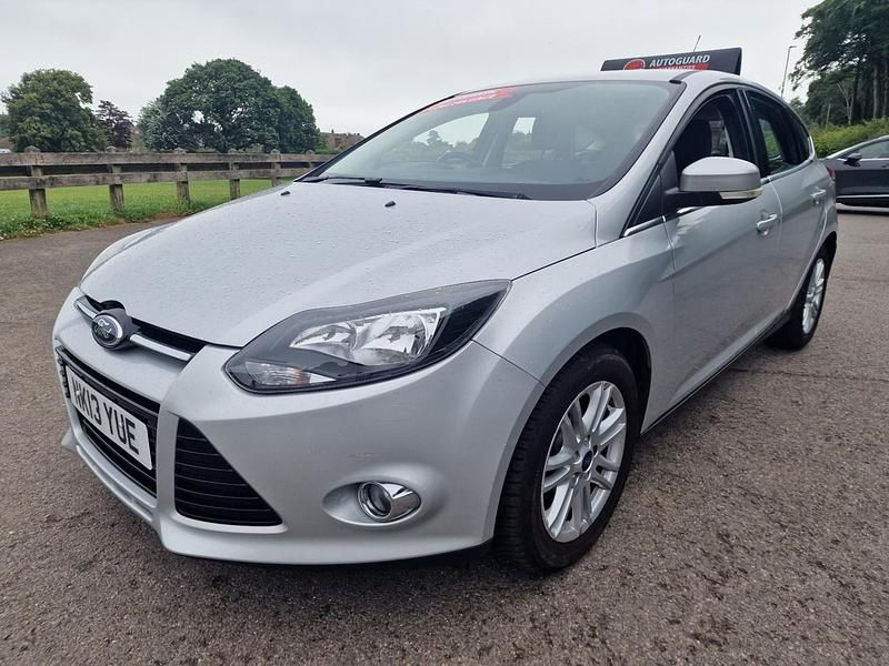 Used Ford Focus Titanium 2013 Silver Hatchback