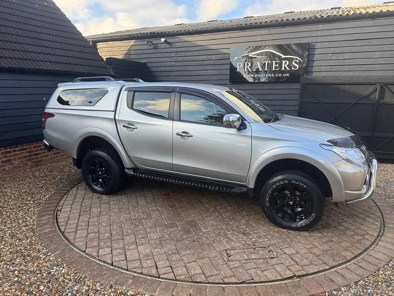 Silver Used 2015 Mitsubishi L200 Pickup | £14,500 (Fair price) - Image 1/4