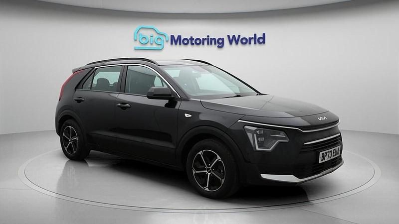 Used Kia Niro 139 HP (102 kW) 2024 Black SUV