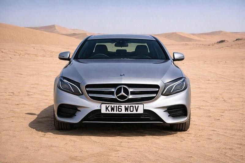 Used Mercedes E220 AMG line 2016 Silver Sedan