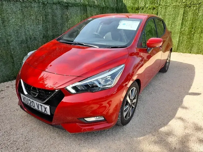 Used Nissan Micra Tekna 100 HP (73 kW) 2020 Red Hatchback