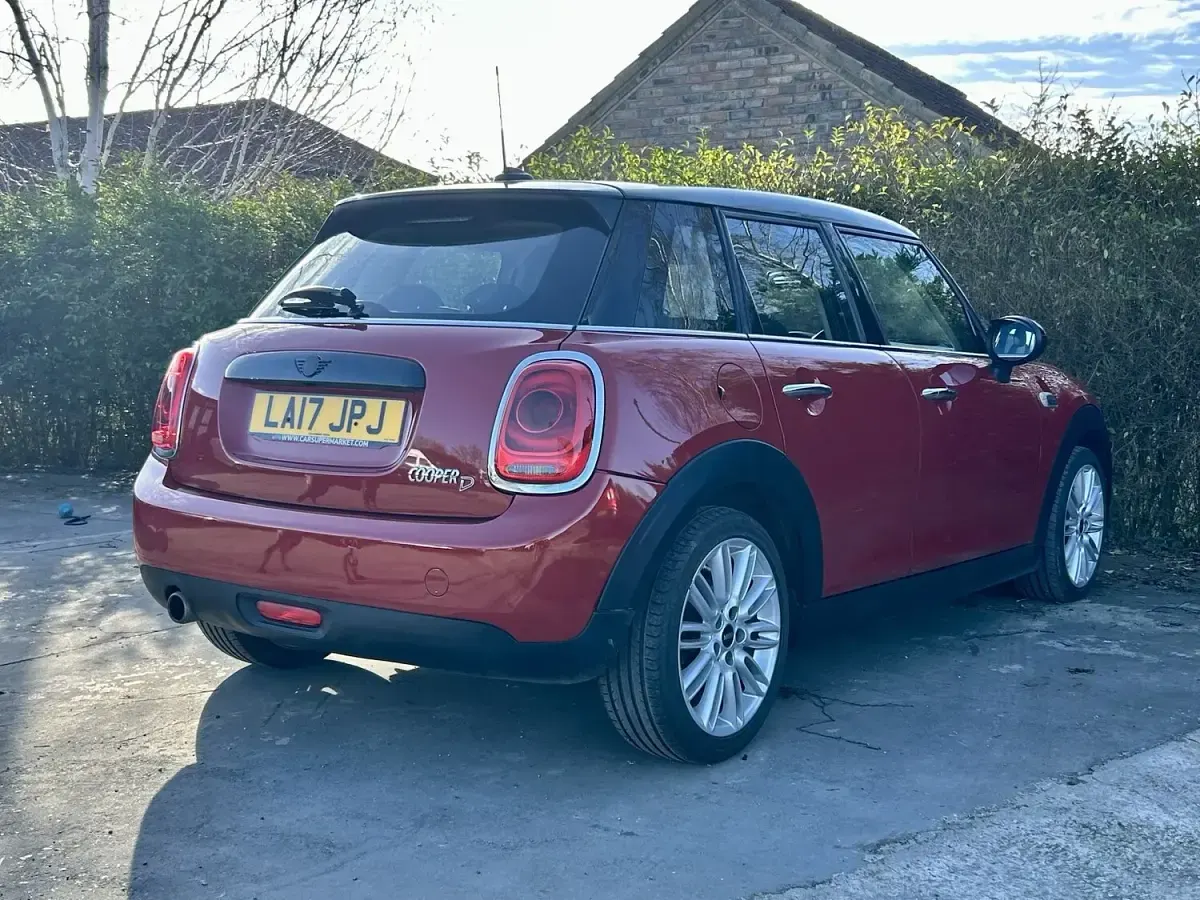 Used Mini Cooper D Hatch 2017 Red Hatchback