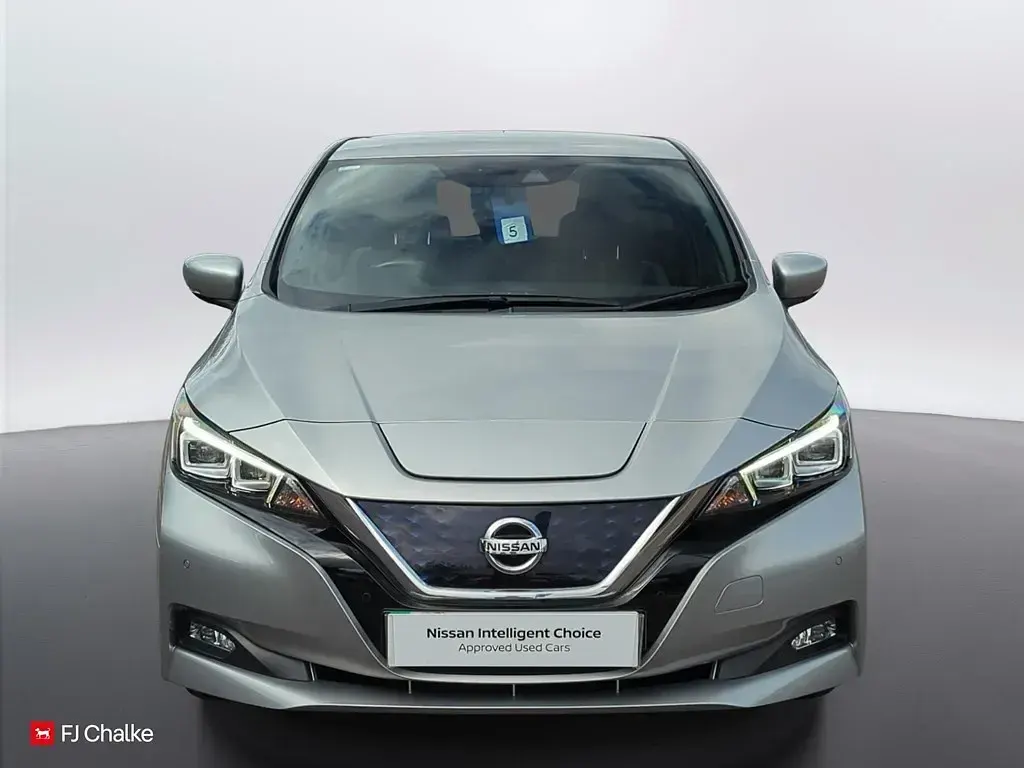 Second-hand Nissan Leaf 360º 110 kW (150 CP) 2020 Argintiu Hatchback