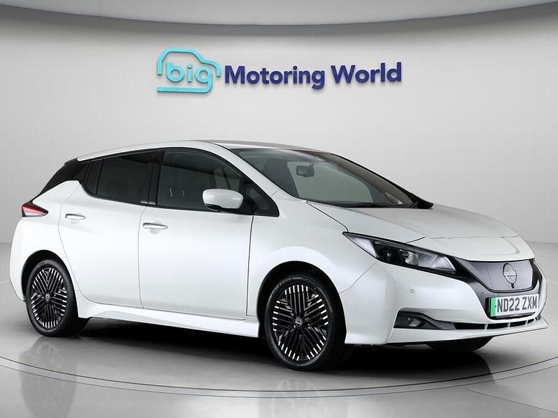 White Used 2022 Nissan Leaf N-Connecta Hatchback | £10,200 (Fair price) - Image 1/4